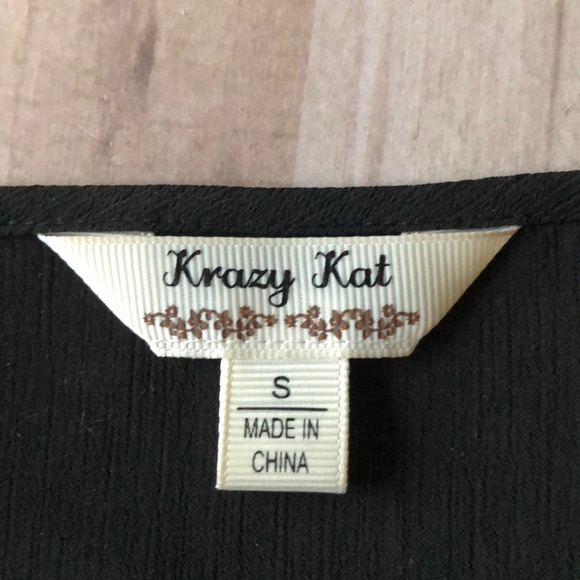 CHARMING CHARLIE BLOUSE - Picture 5 of 5